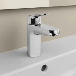 Ideal Standard Armaturenpaket Ceraflex Inkl. Brausearmatur Chrom 25 Ideal Standard Armaturenpaket Ceraflex Inkl. Brausearmatur Chrom -Badezimmerbedarf Geschäft 611282 3049 9